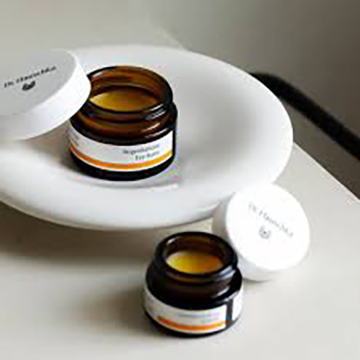 Dr Hauschka lip balm for overnight lip repair