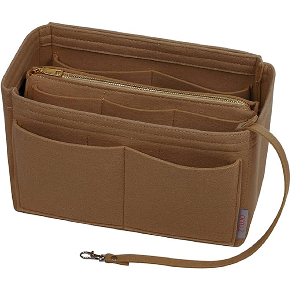 Purse organizer insert for organizing a carry-on tote while traveling